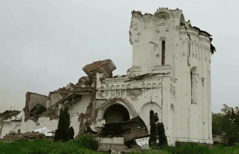 На Донеччині внаслідок російської агресії пошкоджено сотні об’єктів культури